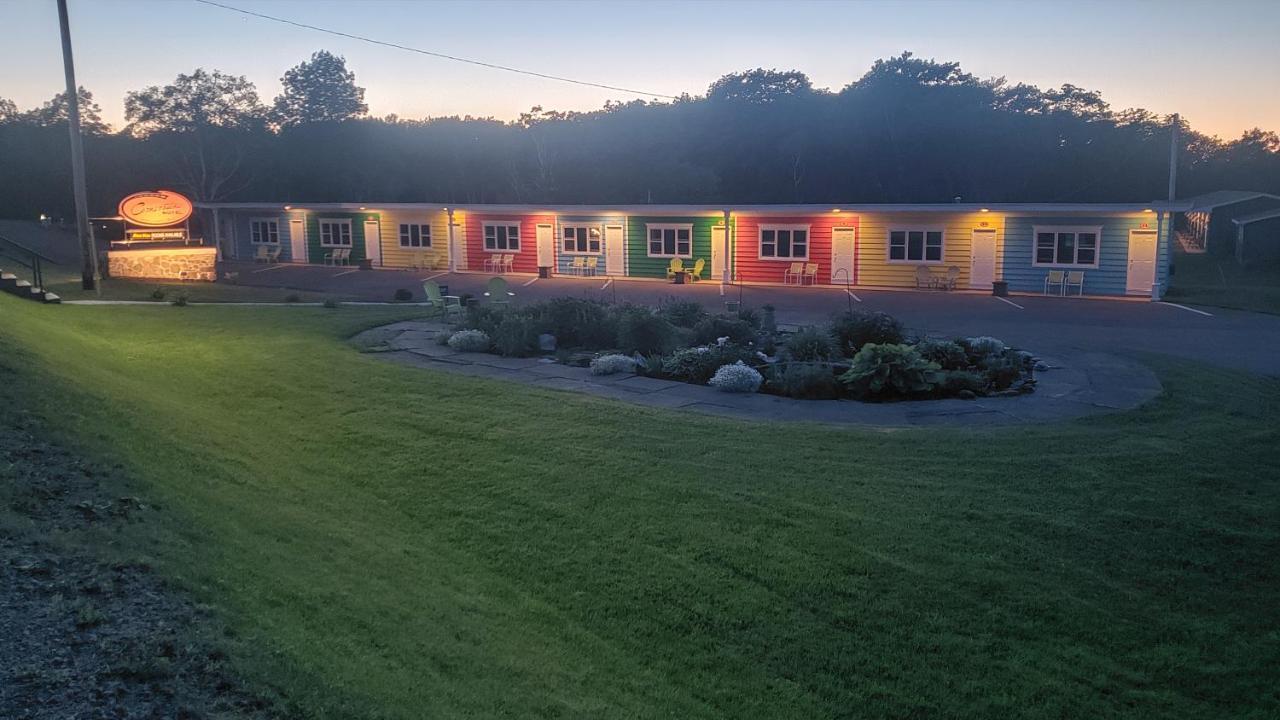 Cornerstone Motel Chéticamp Extérieur photo