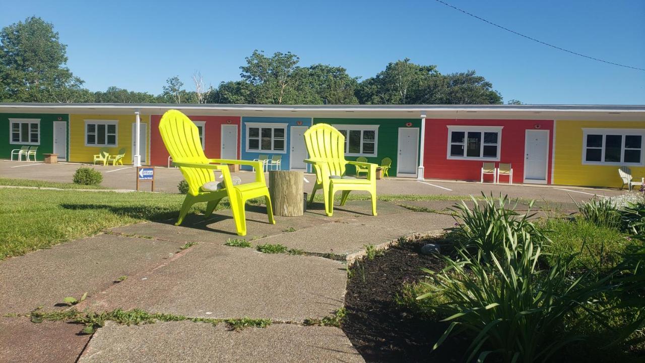 Cornerstone Motel Chéticamp Extérieur photo