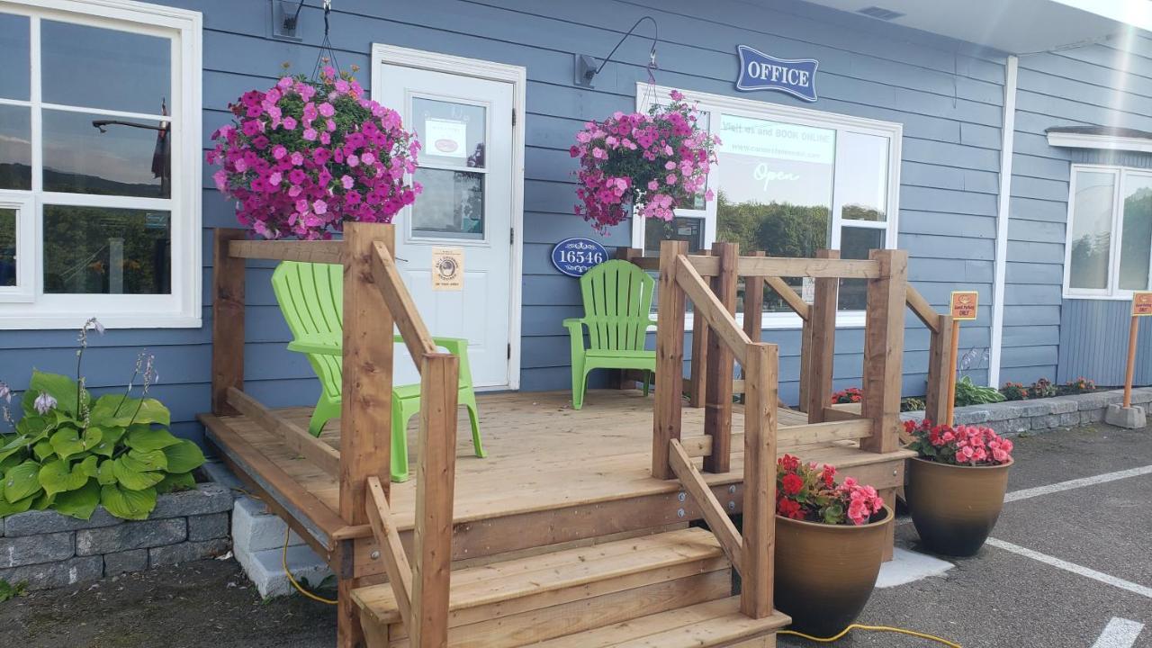 Cornerstone Motel Chéticamp Extérieur photo