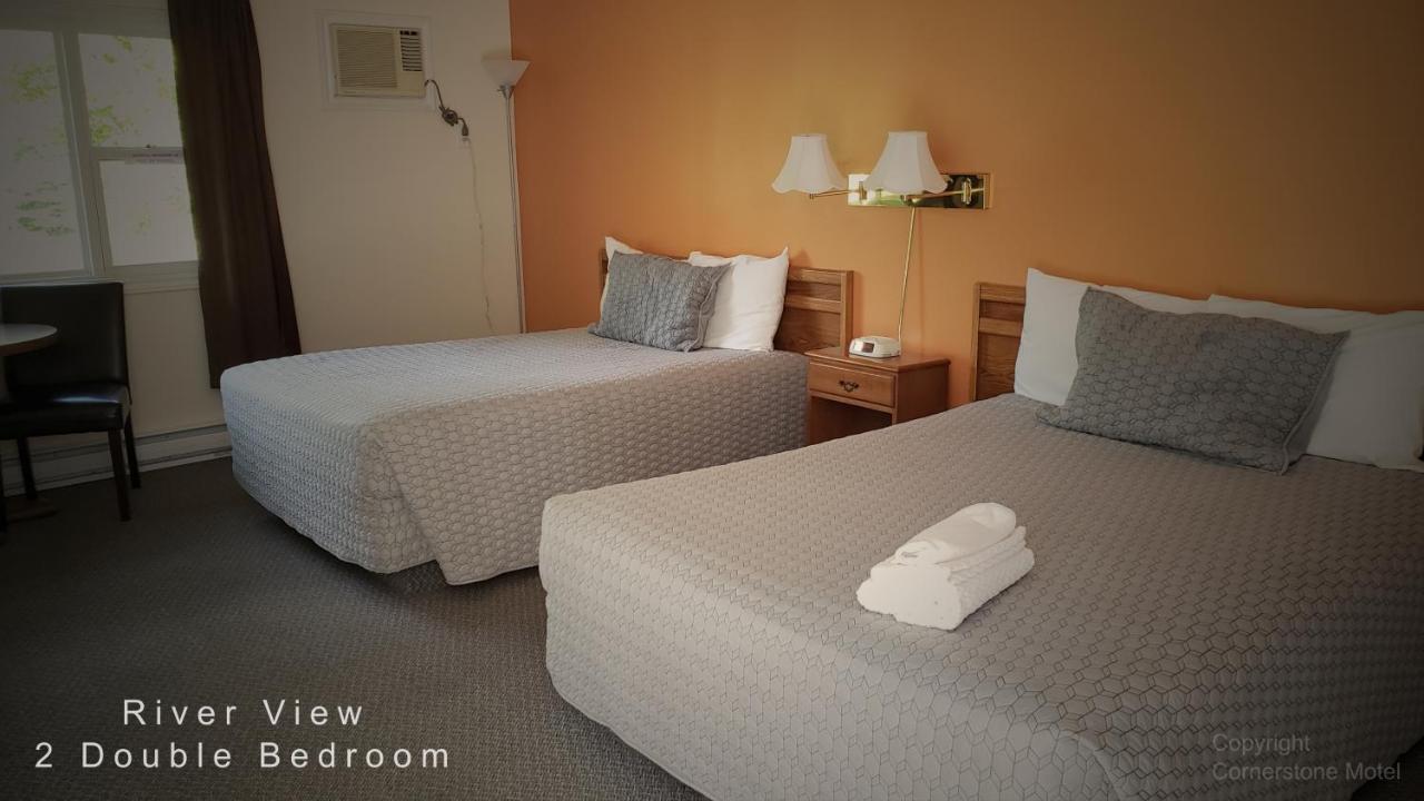 Cornerstone Motel Chéticamp Extérieur photo